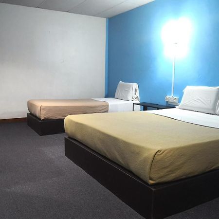 Hotel Seri Kota Satu Kota Tinggi Zewnętrze zdjęcie