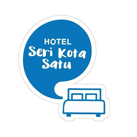 Hotel Seri Kota Satu Kota Tinggi Zewnętrze zdjęcie