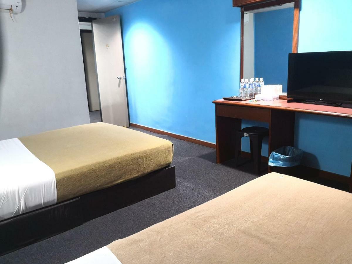 Hotel Seri Kota Satu Kota Tinggi Zewnętrze zdjęcie